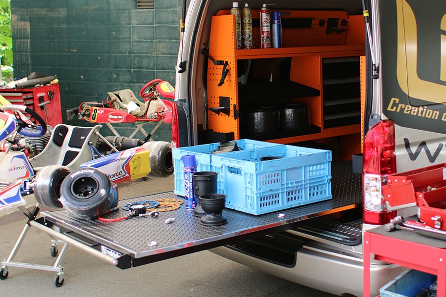 ハイエース 200系 スーパーロングバンDX用<br>スライドフロア