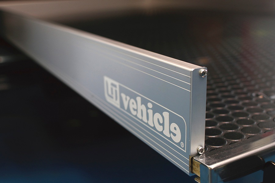 ハイエース 200系 スーパーロングバンDX用<br>スライドフロア