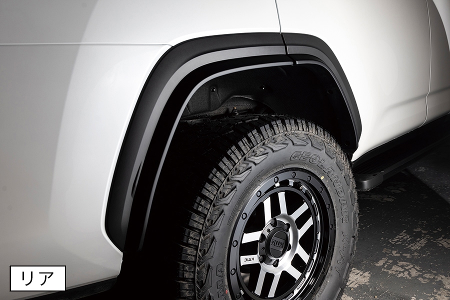 トヨタ ランドクルーザー300 <br>オーバーフェンダーFRP製(未塗装)  GRスポーツ全車 （ヴァンツアラー）