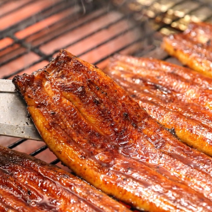 ふるさと納税 「うなぎの井口」蒲焼6カットセット 静岡県浜松市 うなぎの井口」うなぎ蒲焼6カットセット | 静岡県浜松市 | ふるさと