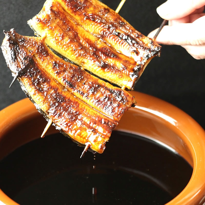 冬ギフト 御祝 ◎  誕生日内祝プレゼント ◎ご自宅でも簡単！国産鰻長蒲焼き かば焼き 4本セット タレ付き【うなぎの井口】 【熨斗対応可】