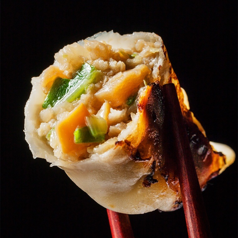 冷凍生ぎょうざあけぼの大豆みそ 南部のタケノコ使用 ザ・みそ餃子 15個入り×2個セット【道の駅なんぶ】