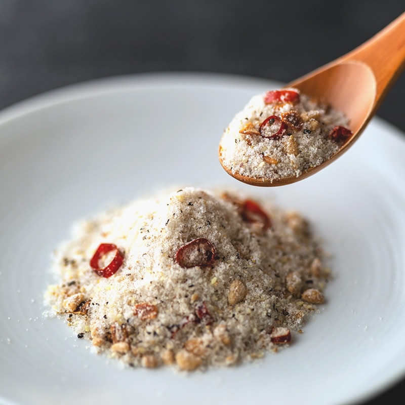 お米 野菜 なんでもかけて ◎ 万能調味料 粉末  ソルト うま塩 【9800円以上送料無料対象（常温）】【伊豆・村の駅】