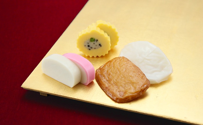 かまぼこギフト華G-5 (特上)【創業明治十一年・小田原山上蒲鉾】特上蒲鉾紅白各1本・姫黄味巻 1本・小田原あげ 1パック・新上 1パック【冷蔵便】