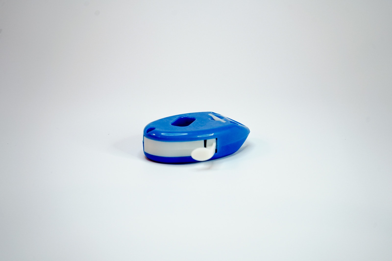 牛精液ストローカッター