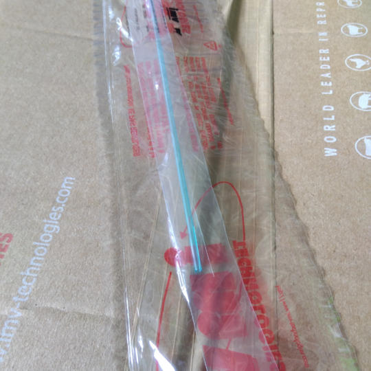 【在庫限りセール】牛受精卵移植用シース管(個包装、滅菌済み)