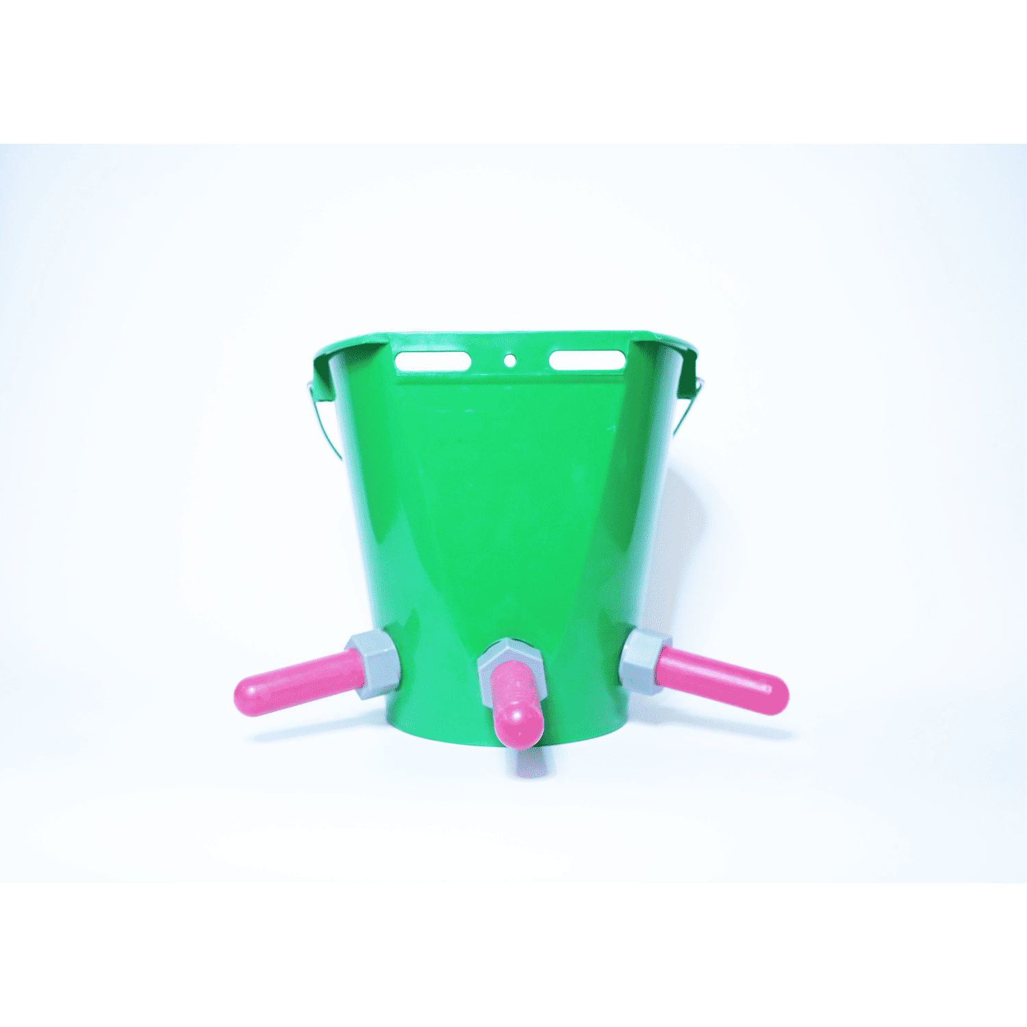 取っ手付き哺乳バケツ ８L（3つ穴）【３個セット】