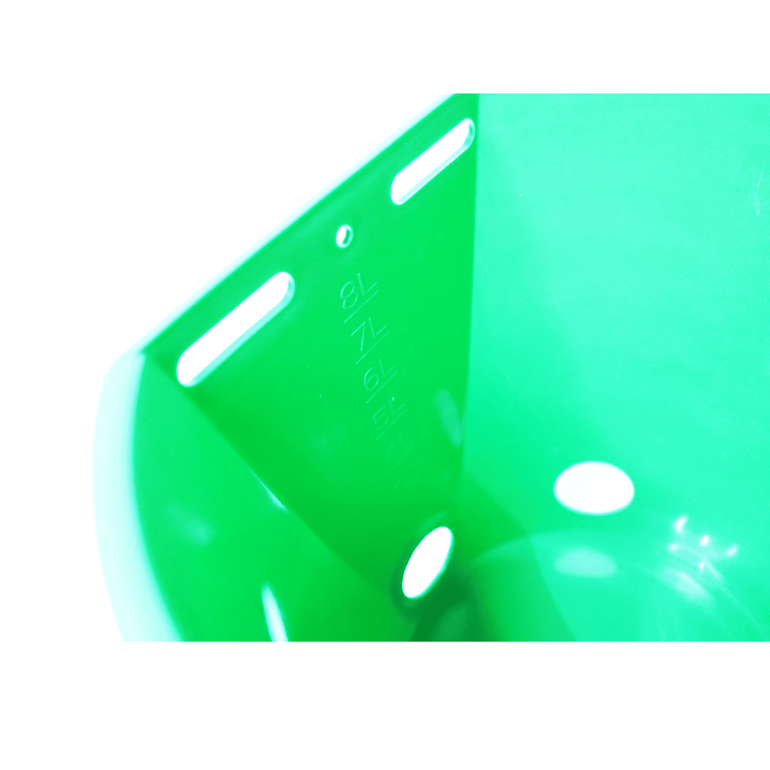 取っ手付き哺乳バケツ ８L（3つ穴）【３個セット】