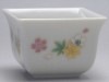 【Ｂ級品】春秋（桜紅葉）　正角反口小鉢（小）(一辺７１)|２寸小鉢（直径約７ｃｍ以下）|小皿・小鉢・小丼