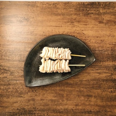 【冷蔵】皮串（１本）