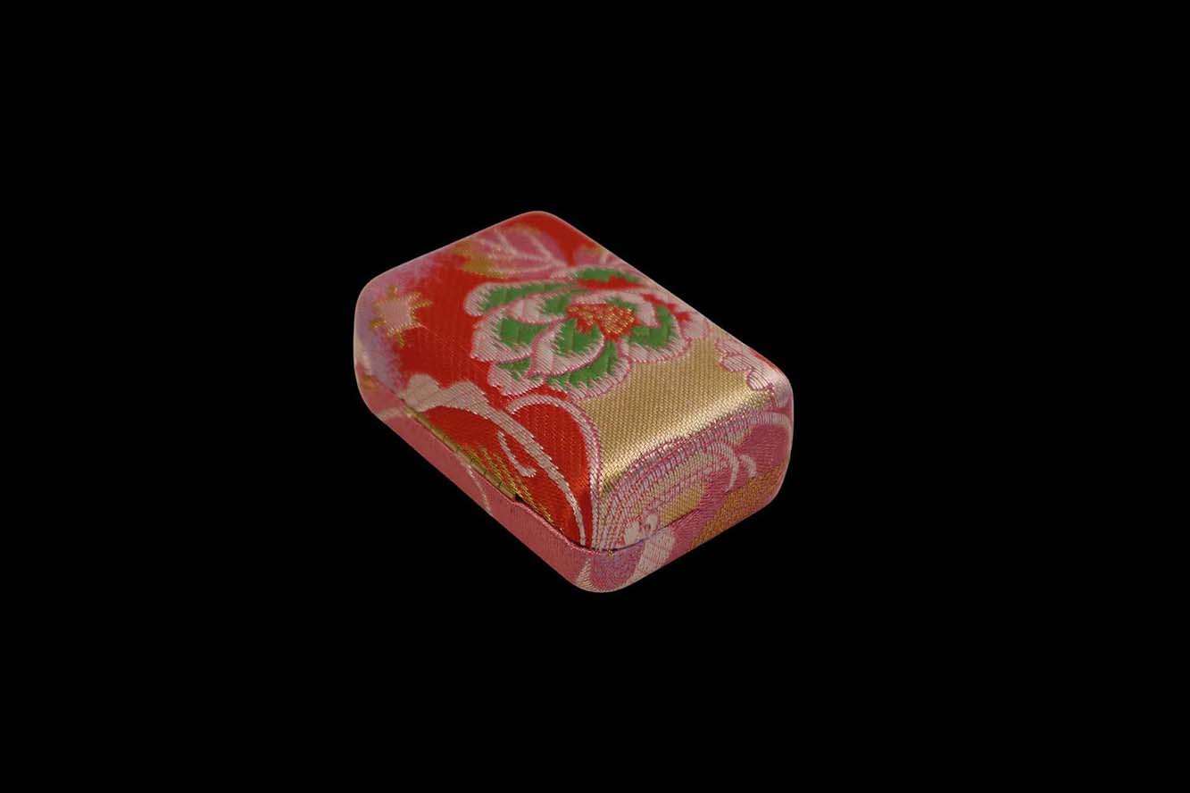 琴爪入れ(箱型)/koto-am_cube1428