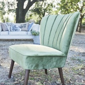 �ӥ塼�� ������ ���꡼��