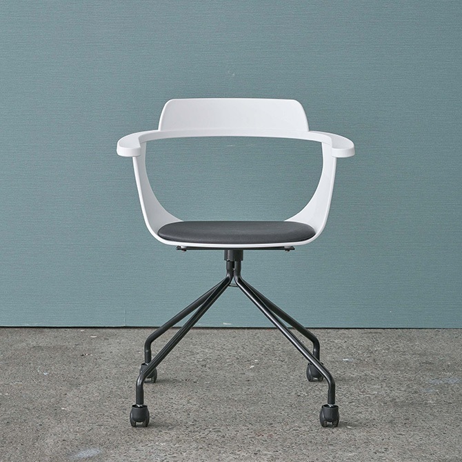 �ǥ���������