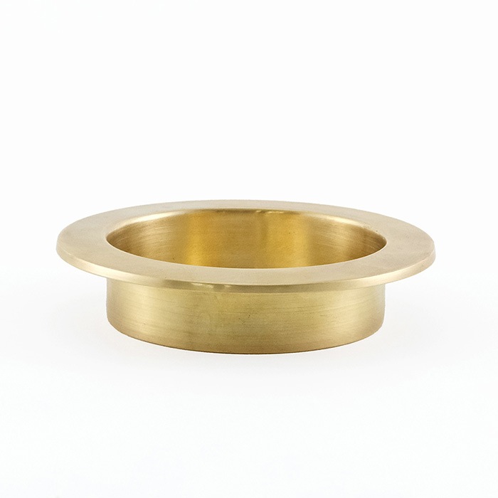 shesay ������ �礭�ʲ��Ӥ�����ޤ��ˤǤ���BRASS�Υȥ졼 L