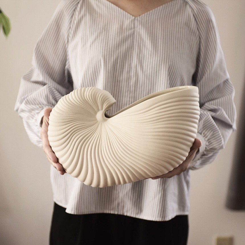 ferm LIVING �ե������ӥ� ������ݥå� Shell Pot  �̲� �͵� ���֥��� ��ʪ ���� ����ƥꥢ ���� �ǥ�ޡ��� �������� �ץ쥼��� ���ե� �̲����� �����६�� �� �ǥ����� ���� ����ƥꥢ����