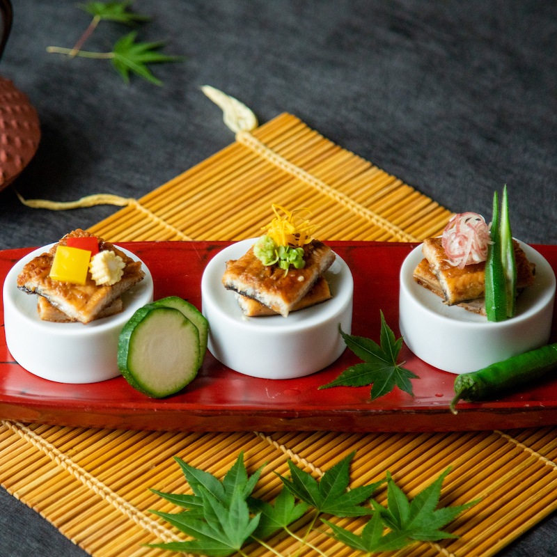 【サイズ不揃いお買得パック】鹿児島鰻養殖場産うなぎ蒲焼き1kg(4～6尾)