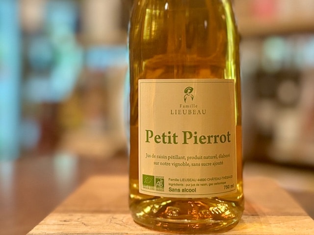 ジュ・ド・レザン’プチ・ピエロ'（Jus de Raisin 'Petit Pierrot）スパークリングブドウジュース※ノンアルコール