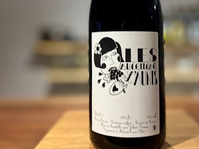 レ・シュセット・ア・ロニス 2023（Les Sucettes a l'Aunis 2023）赤