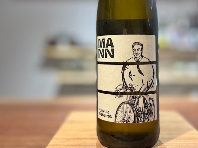 プァプァ・リースリング 2022（Purpur Riesling 2022）白