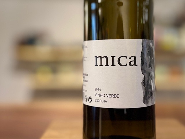 ミカ 2024（MICA 2024）白