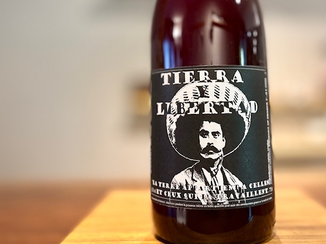 ティエラ・イ・リベルタ 2024（Tierra y Libertad 2024）赤