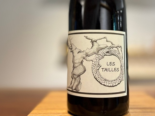 レ・タイユ 2022（LES TAILLES 2022）赤