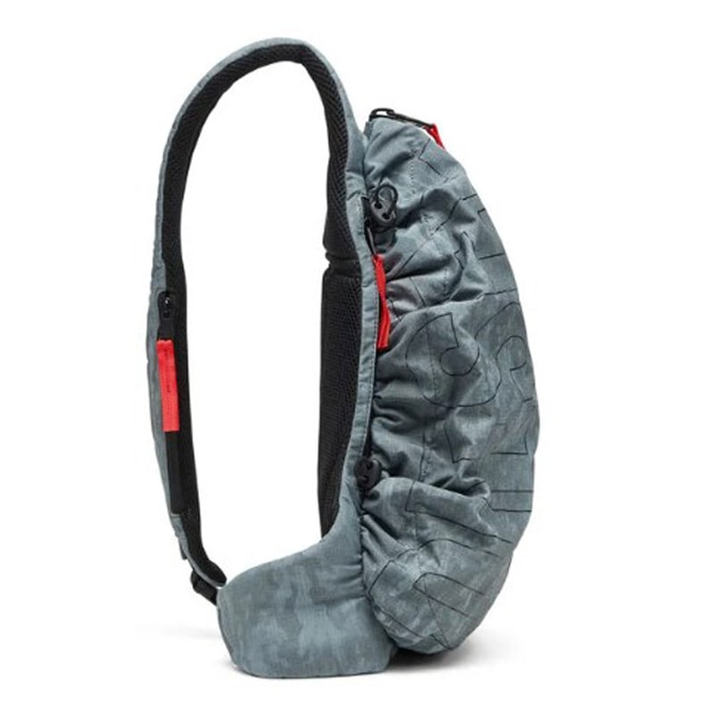 DIESEL(ディーゼル)スリングバック ボディバッグ レタリング ロゴ ジップ ZIP-D ファスナー ショルダー バックパネル バッグ レジャー X10053P8775