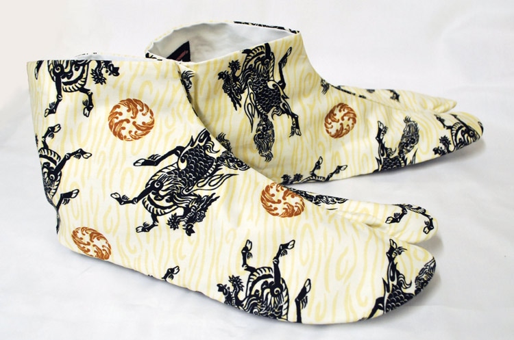 SAMURAITABI 足袋【麒麟】柄足袋 女性、男性、子供用、メンズ、レディース