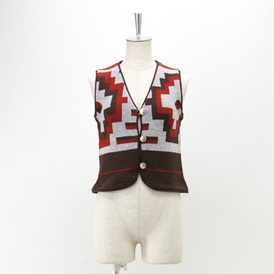 【OUTLET】NEW POST INDIAN ニューポストインディアン レディース コンチョボタンVネックニットベスト（SE04）【SS】【返品交換不可】