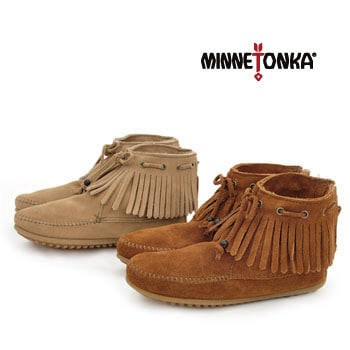 【SALE 40%OFF】MINNETONKA ミネトンカ レディース Tie Fringe Ankle Boot タイフリンジアンクルブーツ［292K/297K/299K］【SS】【返品交換不可】