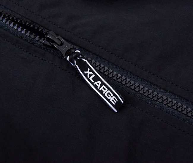 XLARGE �������ȥ�顼�� ��� �饰��� �ա��ǥåɥ��㥱�åȡ�101253021004�ϡ�2025FW��