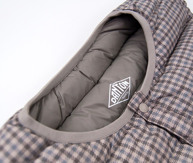 ��SOLDOUT��DANTON ����ȥ� ��� ���롼�ͥå� ����ʡ������� �����å��٥��ȡ�DT-A0026NNP�ϡ�2024FW��