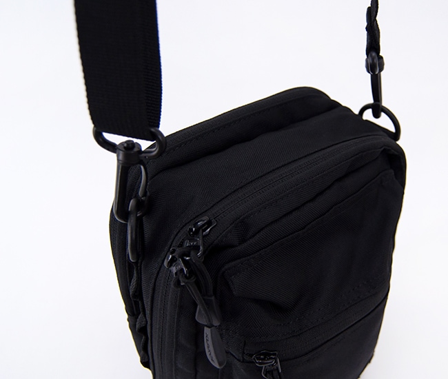 SOLDOUT】XLARGE エクストララージ スクエアショルダーバッグ