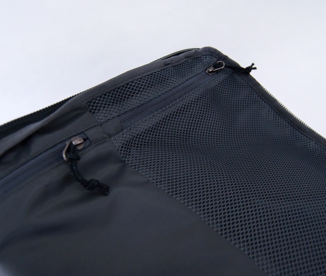 SOLDOUT】Patagonia パタゴニア ブラックホールミニ MLC 30L［49266
