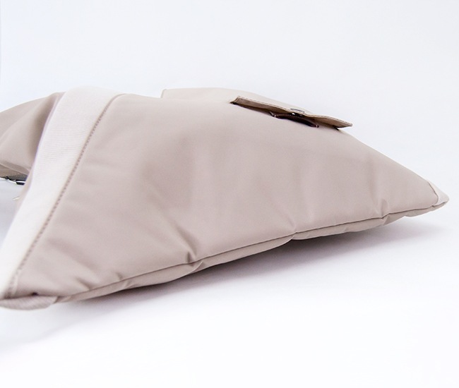 BRIEFING ブリーフィング TILT TRIANGLE TOTE［BRL231T08］【2024SS