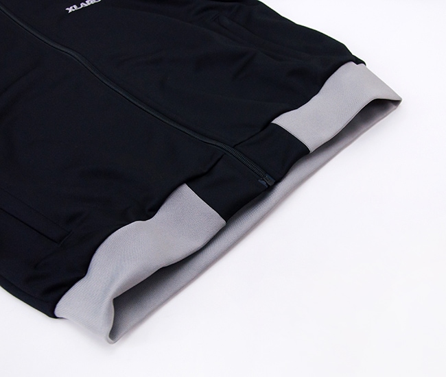 XLARGE �������ȥ�顼�� ��� OG �ȥ�å����㥱�åȡ�101253021005�ϡ�2025FW��