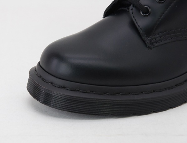 Dr.Martens ドクターマーチン レディース CORE 1460 8EYELET BOOT/1460