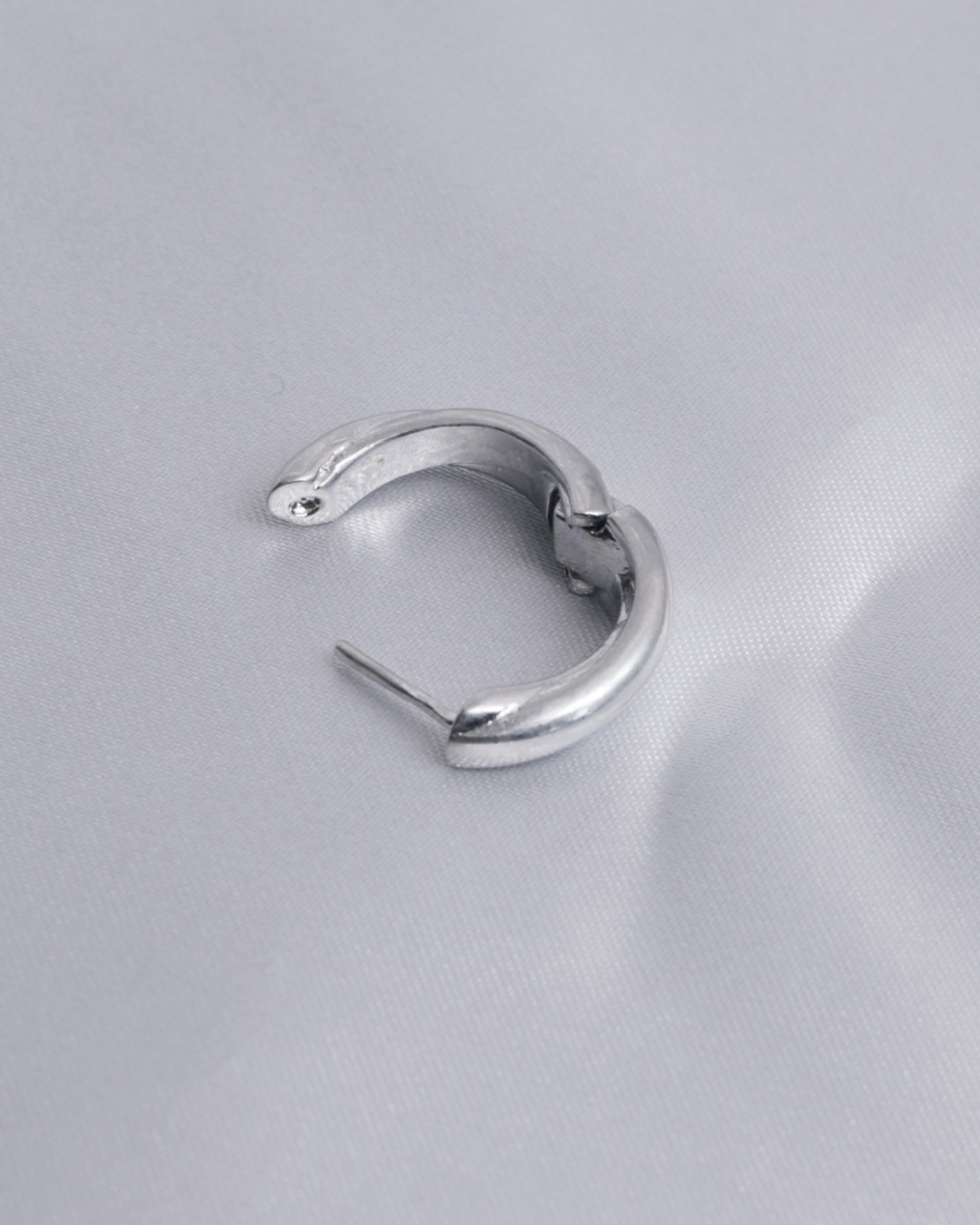 Soft Flow Spring Hoop PC