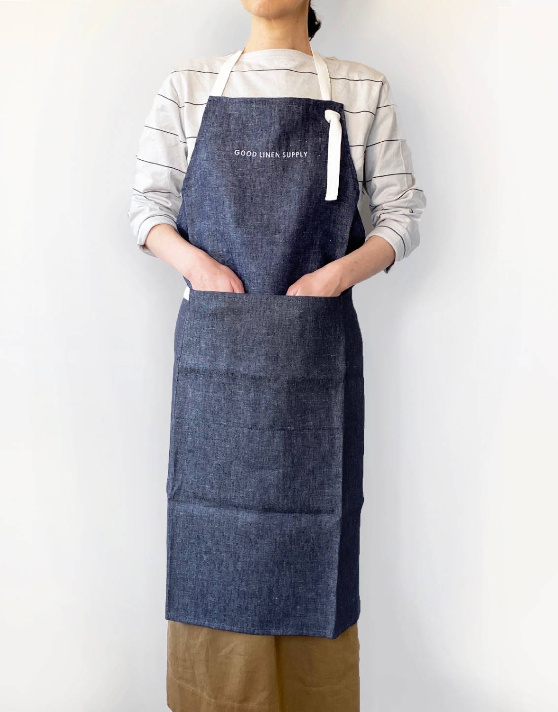 未使用 ササフラス エプロン デニム（コットン） 未使用 ササフラス
