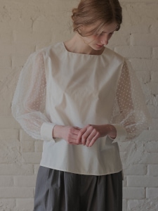 新しい オーガンジードッキングブラウス(WHITE) | MINOU UN | すべての商品 トップス