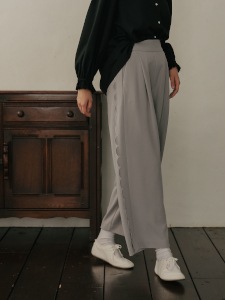サイドスカラップパンツ(GRAY) | すべての商品 | UN MINOU
