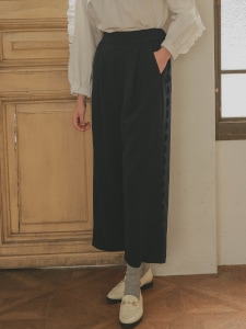 サイドスカラップパンツ(NAVY) | 新着商品 | UN MINOU 