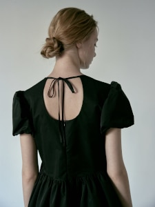 �Хå��饦��ɥ�ܥ�ɥ쥹(BLACK)