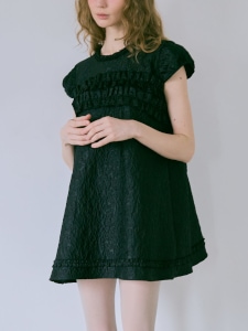 ジャガードフリルチュニック(BLACK) | 新着商品 | UN MINOU