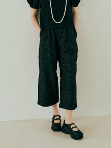 Flower Jacquard Easy Pants(BLACK) | BOTTOMS | UN MINOU