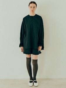Lace Frill Cuff Blouse(BLACK)