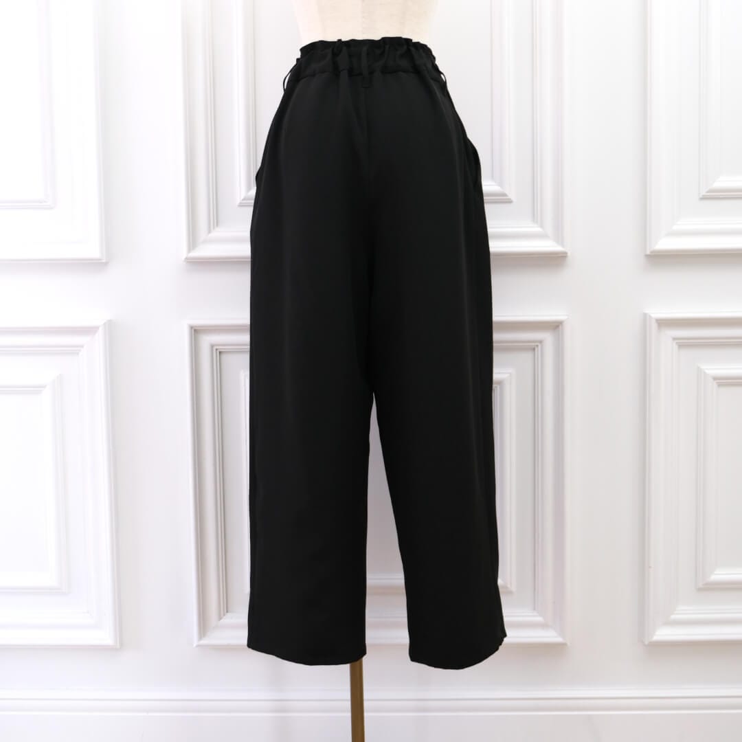 Smooth Tuck Pearl Pants(BLACK)