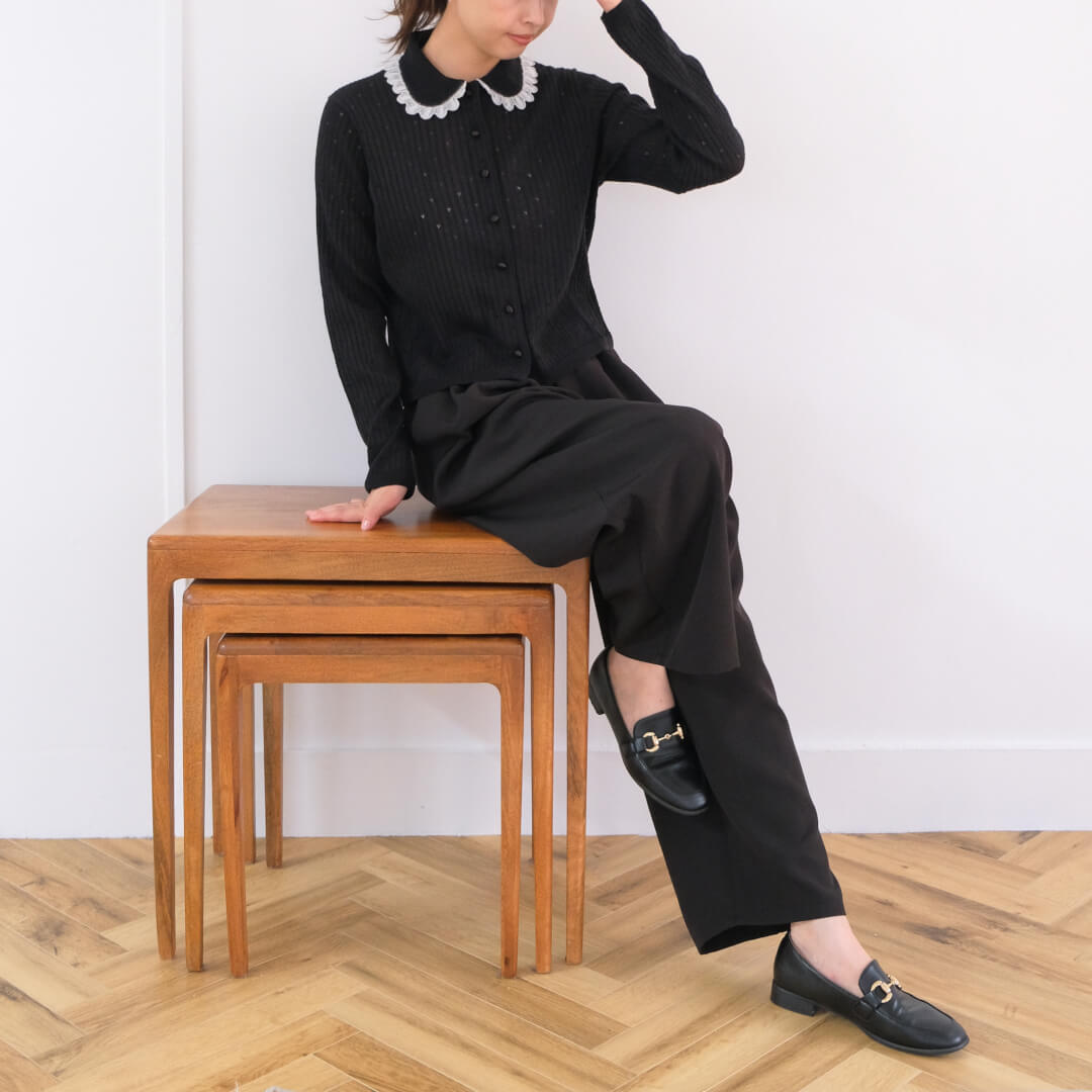 Smooth Tuck Pearl Pants(BLACK)