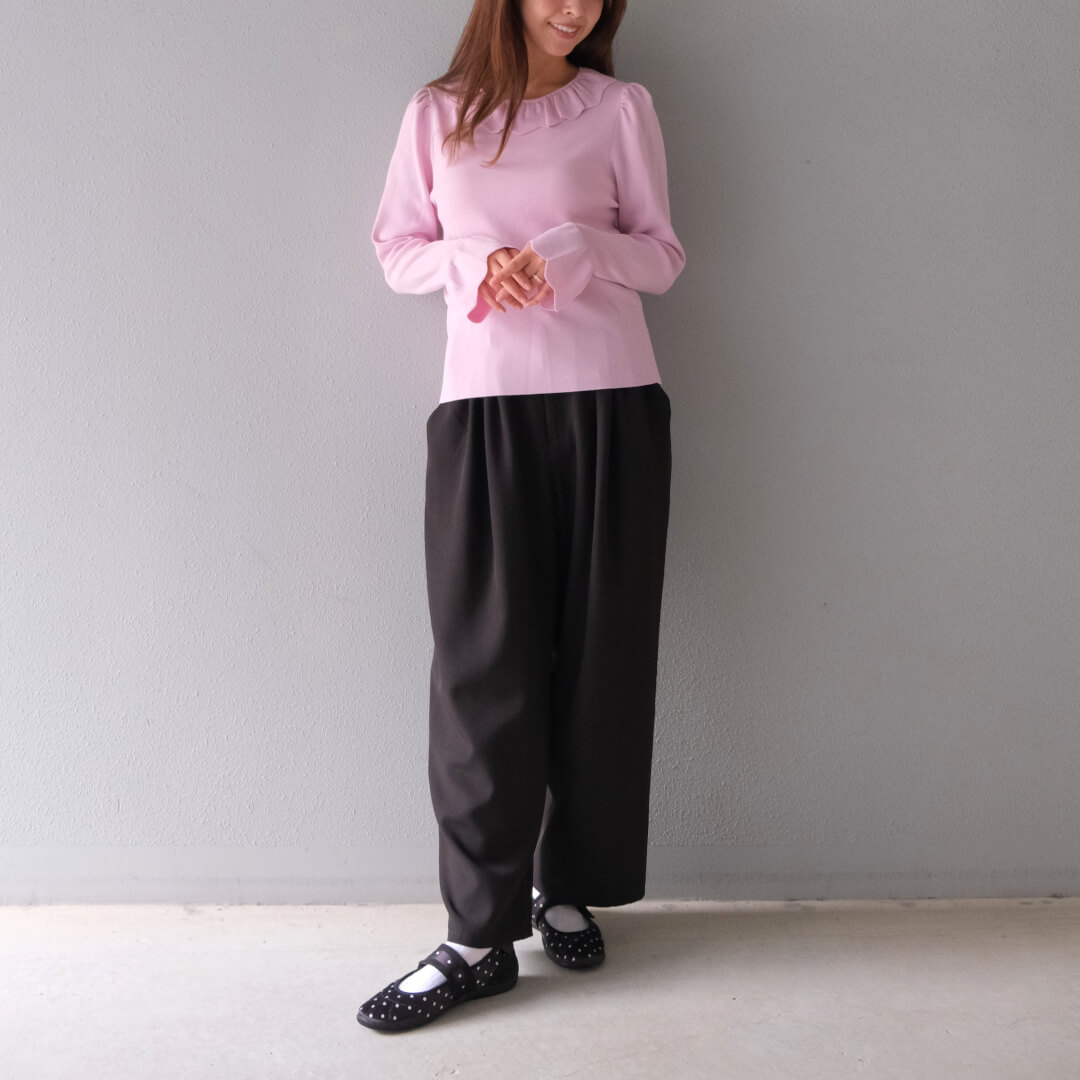 Smooth Tuck Pearl Pants(BLACK)