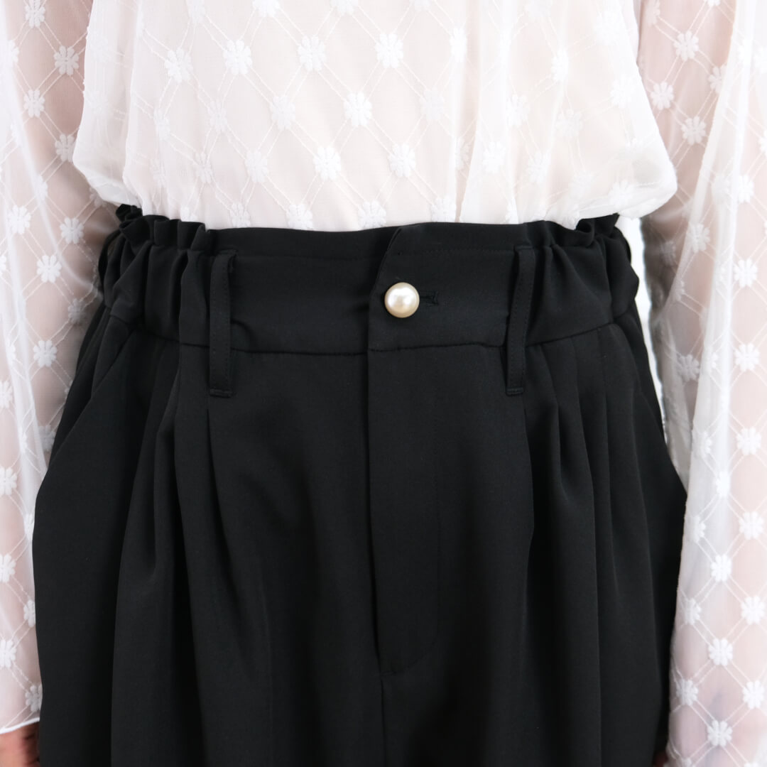 Smooth Tuck Pearl Pants(BLACK)